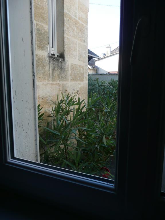 Maison De Vin Apartamento Castillon-la-Bataille Exterior foto